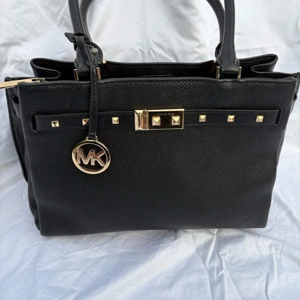Michael Kors Addison Black and Gold Elegant Shoulder Bag